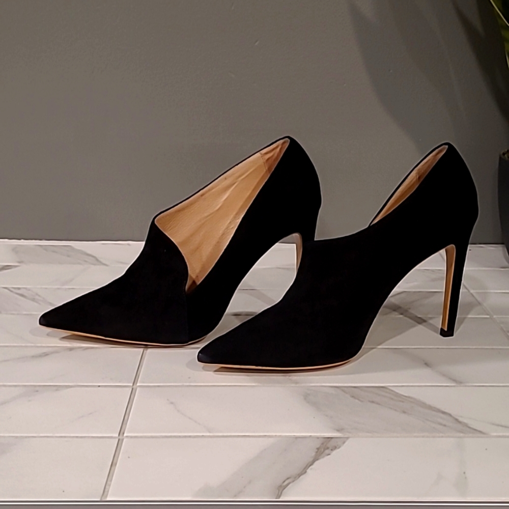 Suede heels 9